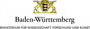 MWK_Logo_freigestellt_rdax_1240x397 - Studio36 Wappen von Baden-Württemberg mit dem Text "Ministerium für Wissenschaft, Forschung und Kunst".